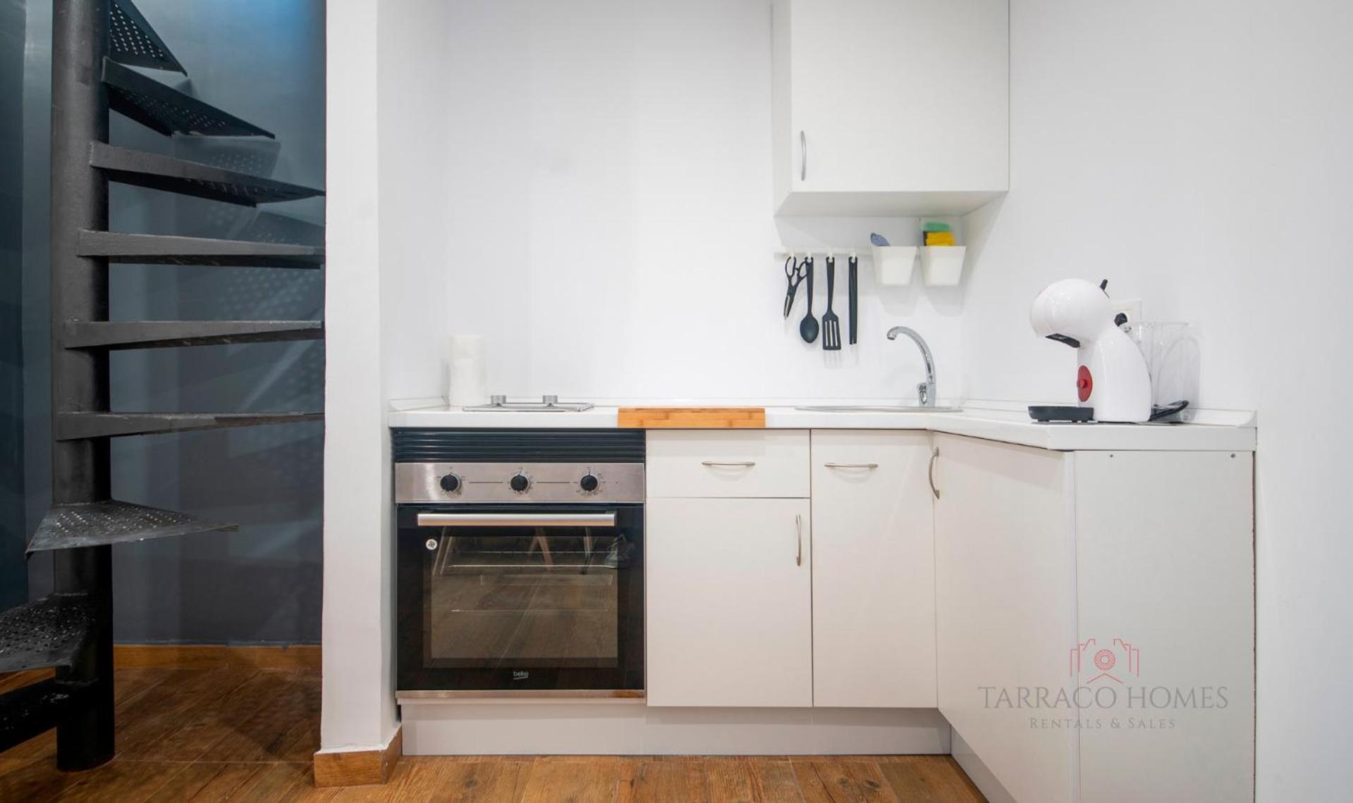 Apartamento Tarracohomes-th08 Con Patio Privado En El Centro De